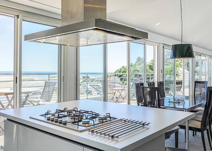 Vue Incroyable Sur La Mer, Lumineux !