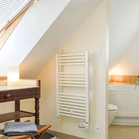Appartement Vue Incroyable Sur La Mer, Lumineux ! *