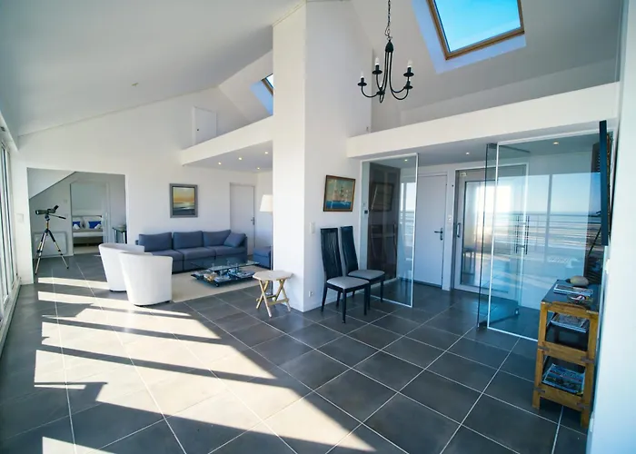 Vue Incroyable Sur La Mer, Lumineux ! *